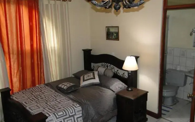 Villa Los Arcos