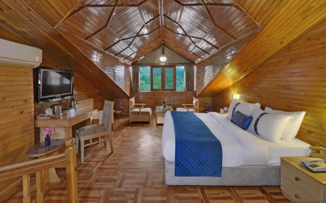 The Explorers Inn Manali