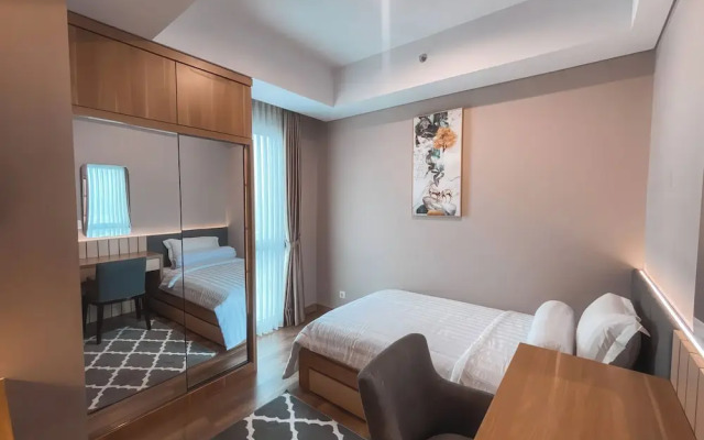 Staycation Jakarta Holland Village