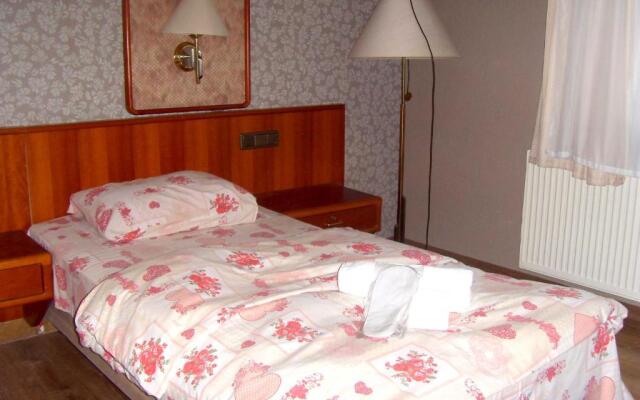 Hotel Nadikvari