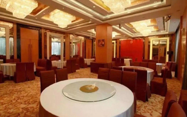 Oriental Hotel
