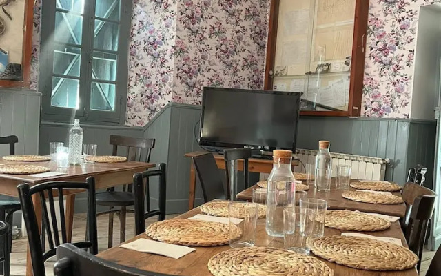 Hostel Baqueira-Refugi Rosta