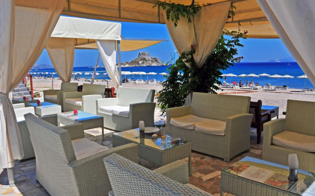 Sacallis Inn Beach Hotel
