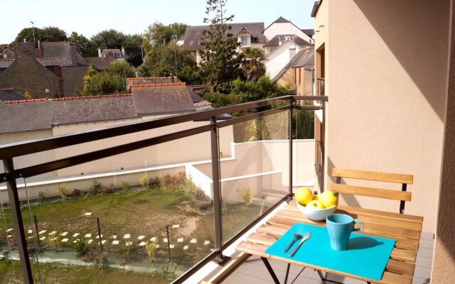 Dinard centre calme 2 Chambres Balcon