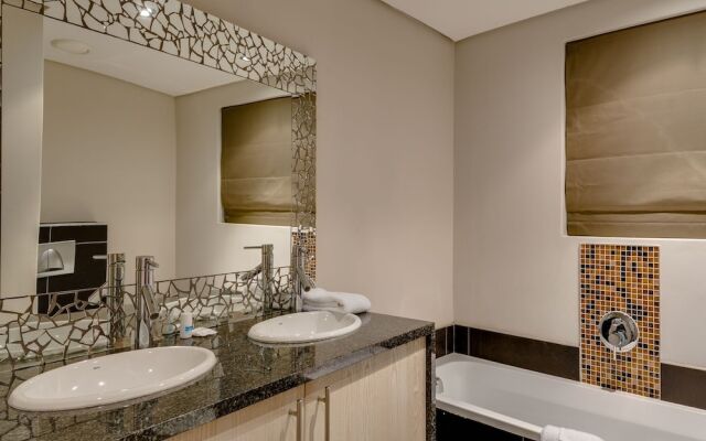 Rockwell Luxury Apartments