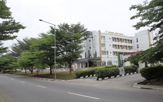 Channel View Hotel
