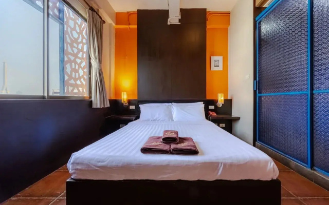 Collection O Diamond House Khaosan