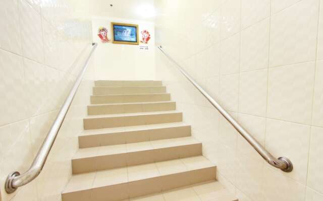 Hotel Rezeki Batam