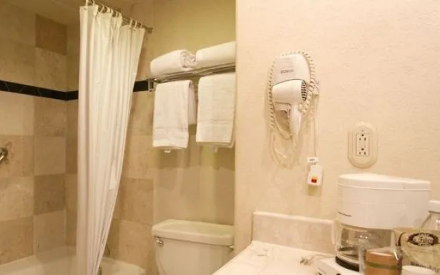 City Express Suites San Luis Potosí