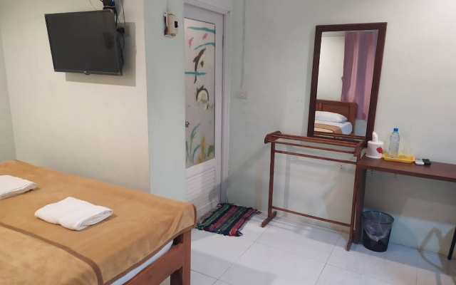 PonTaWin Budget Hotel