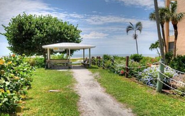 Royal Pelican #312 by Coastal Vacation Properties