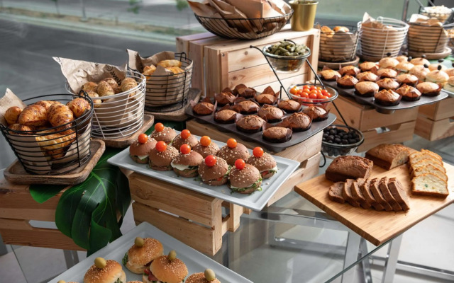 Park Inn by Radisson, Jeddah Madinah Road