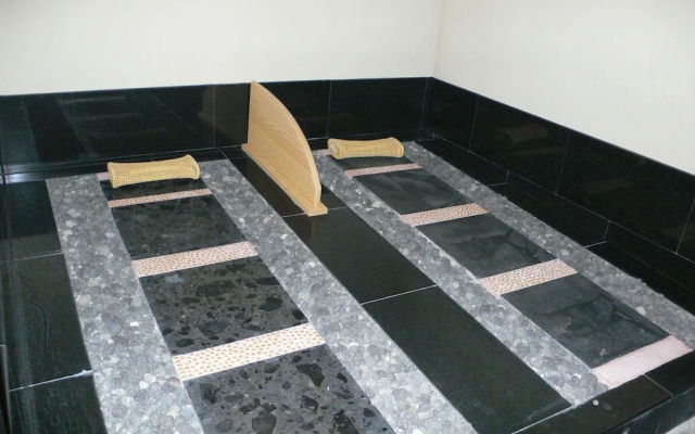 Yuttarino-Sato Inaka