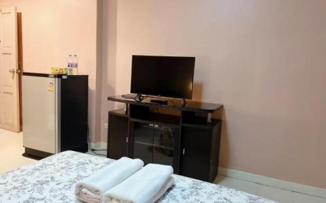 Arada Boutique Place