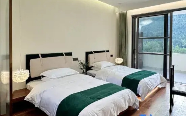 Mingyuejian · Designer Intelligent Homestay (Tianzhu Mountain Scenic Area)