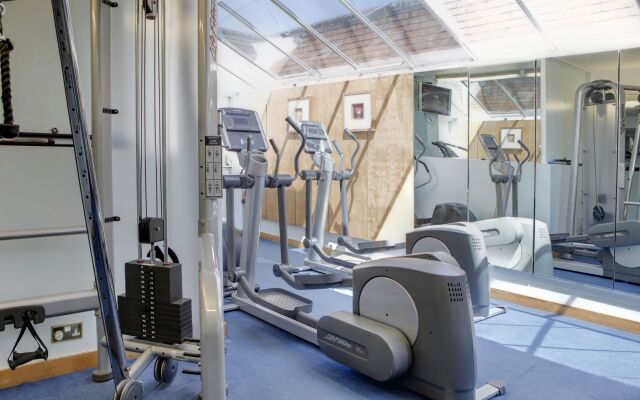 Holiday Inn Farnborough by IHG
