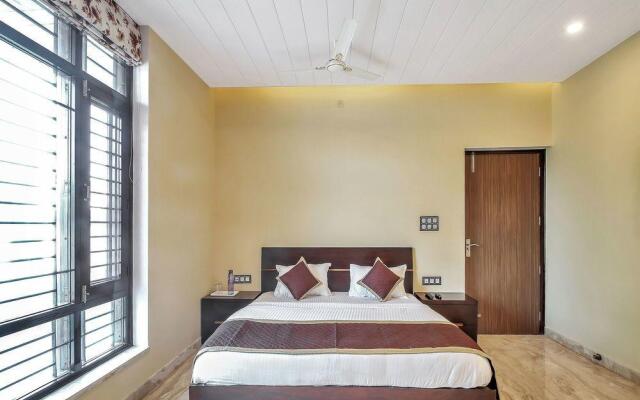 OYO 9744 Helios Homestay