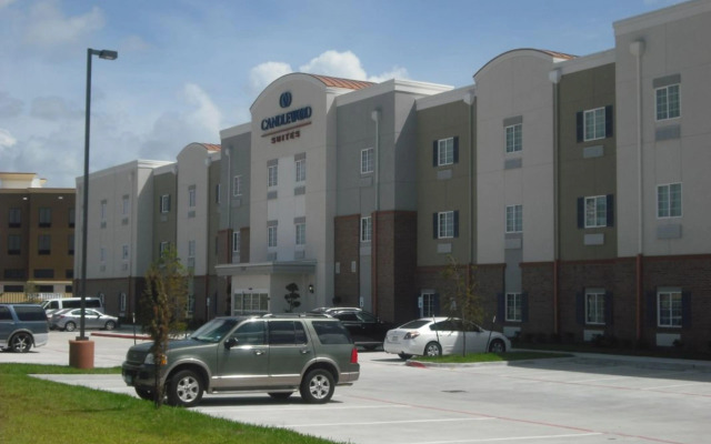 Candlewood Suites League City by IHG