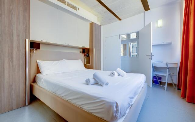 Luxurious 2BR Apartment in Valletta