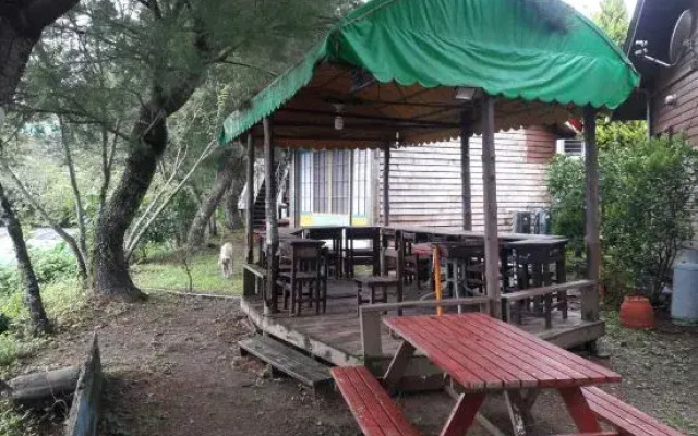 E-Moh Hostel