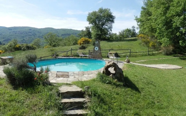 Striking Farmhouse in Ortignano