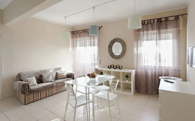 Bluesky in Faro With 1 Bedrooms and 1 Bathrooms