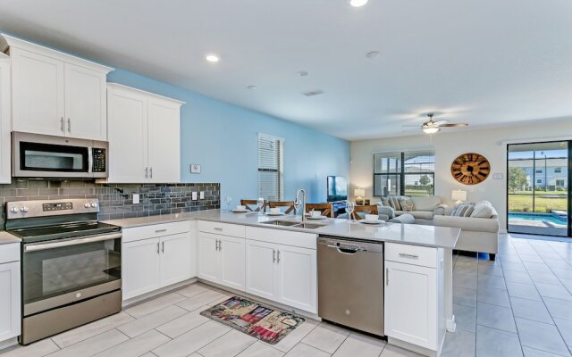 Golden Sunrise by Florida Spirit