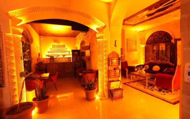 Tughan Hotel