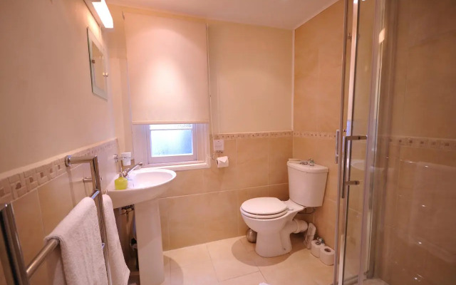 Georgian House Hotel