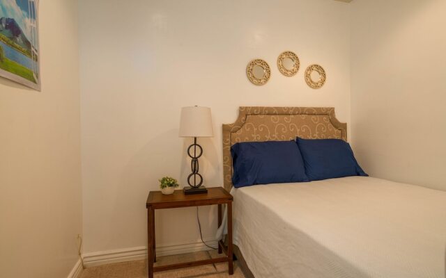 Chaparral House-Sleeps 14-Large Jacuzzi