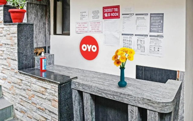 Classic Guest House by OYO Rooms