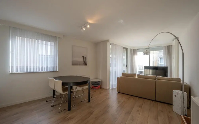 Apartment in Heist Near the Beach