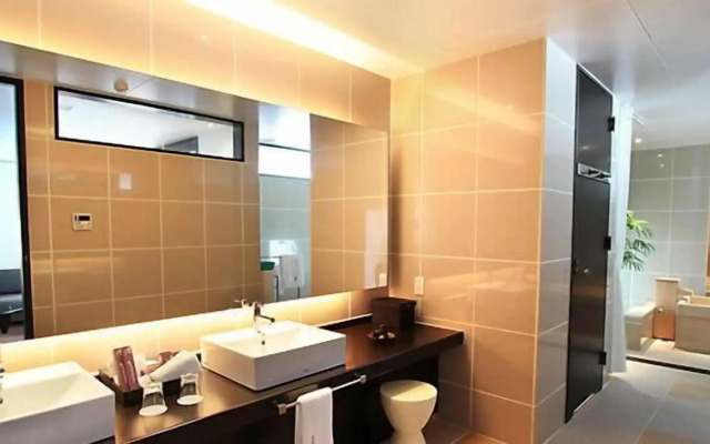 Kizashi The Suite
