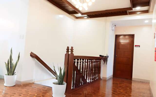 Dy Heritage Suites