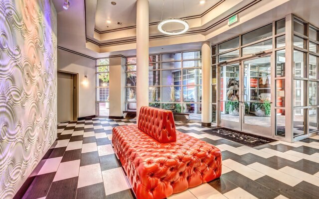 Fountain Court Jewel Suite - Two Bedroom Apartment