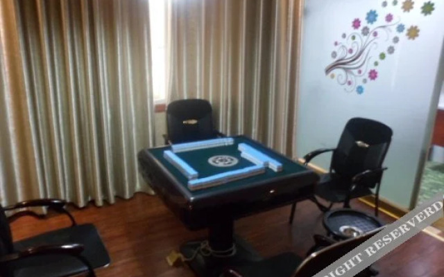 Yijia Business Inn