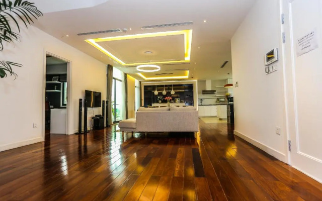 Ficus Suites Apartment