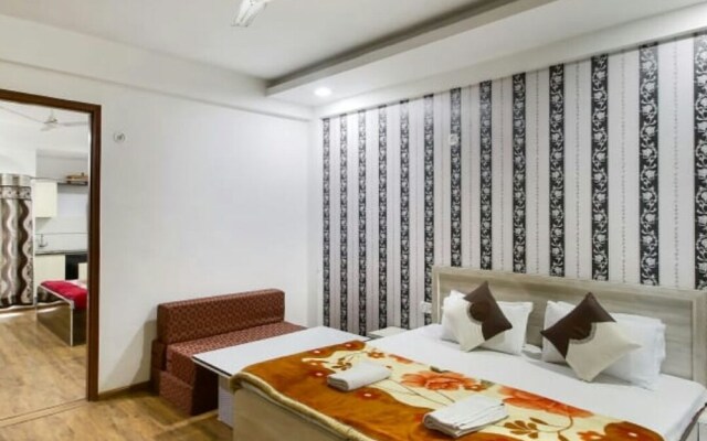 Bankey Bihari Holiday Homes By Naavagat