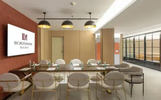 Borrman Hotel (Chaozhou Ancient City PaiFang Street)