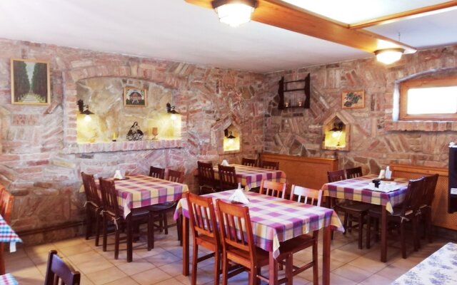 Amadeus Villa