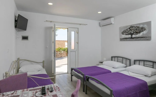 Apartments Karol & Mara