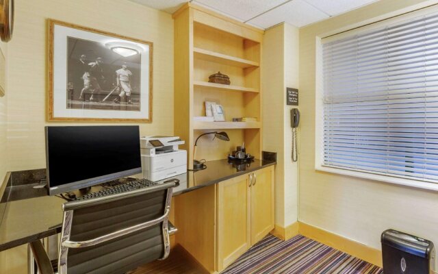 Hampton Inn Baltimore-Downtown-Convention Center