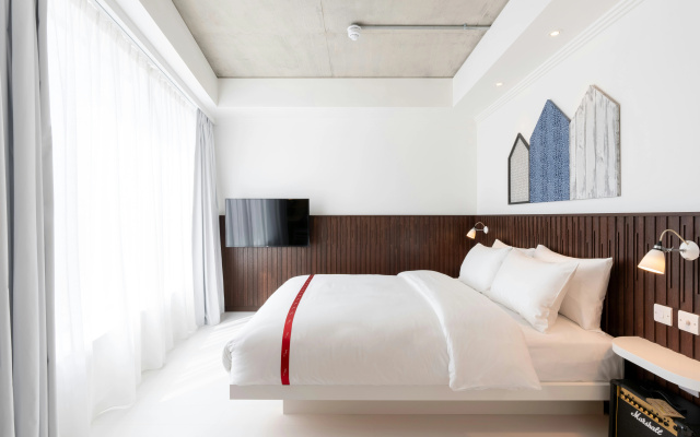 Ruby Zoe Hotel London by IHG
