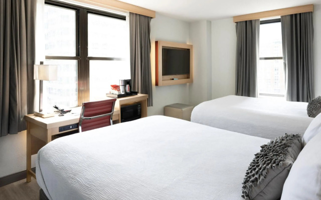 Hotel Saint Clair- Magnificent Mile