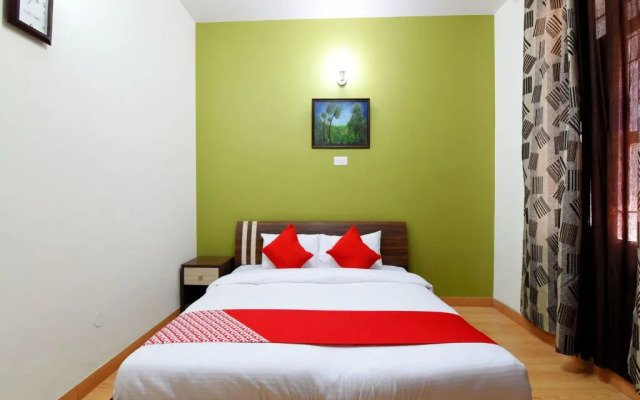 OYO 14122 Home Modern 2BHK Hills View Himuda Colony Kasumptti