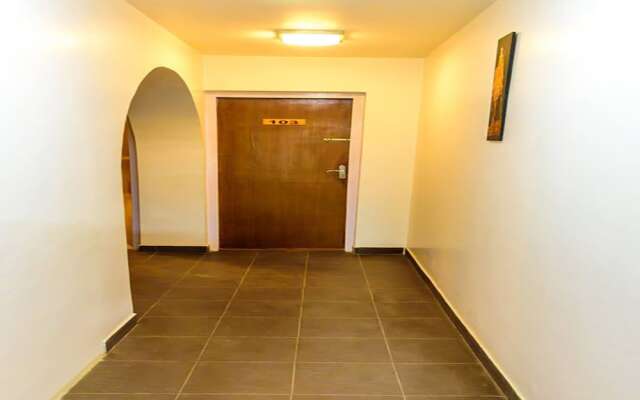 Hotel Ghar
