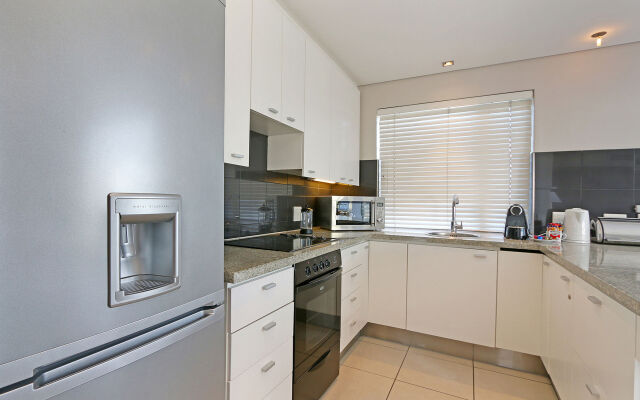 Harbouredge Suites by Totalstay