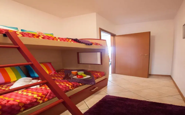 Vista d Oro Ulivo Apt 4
