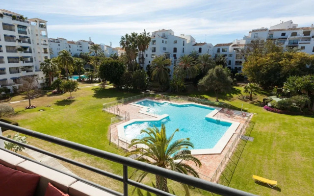 Central Puerto Banús Apartamento