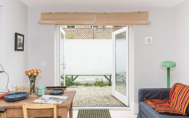 Fabulous 2BR Flat near Notting Hill